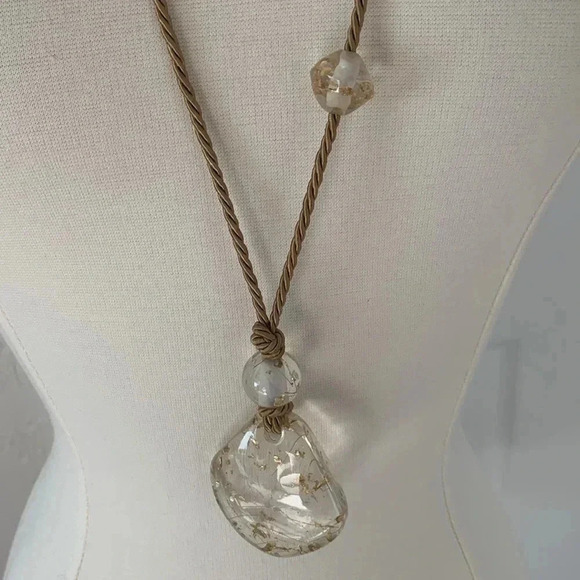 Chicos adjustable cord and acrylic necklace - Picture 2 of 4